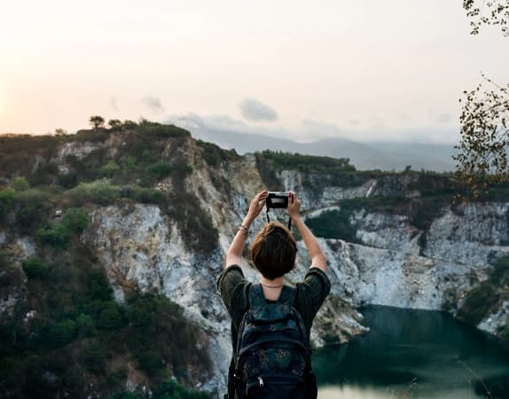 Navigating the World Alone: The Ultimate Guide to Solo Travel